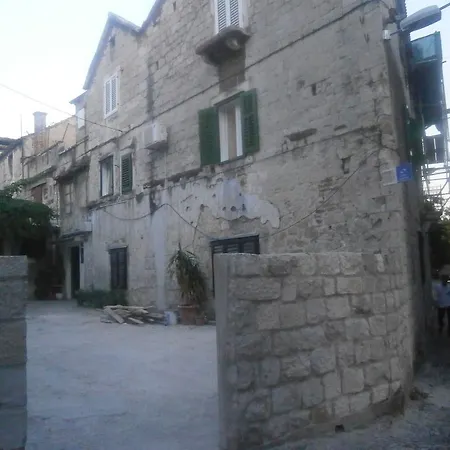 Sobe Jukic Apartamento